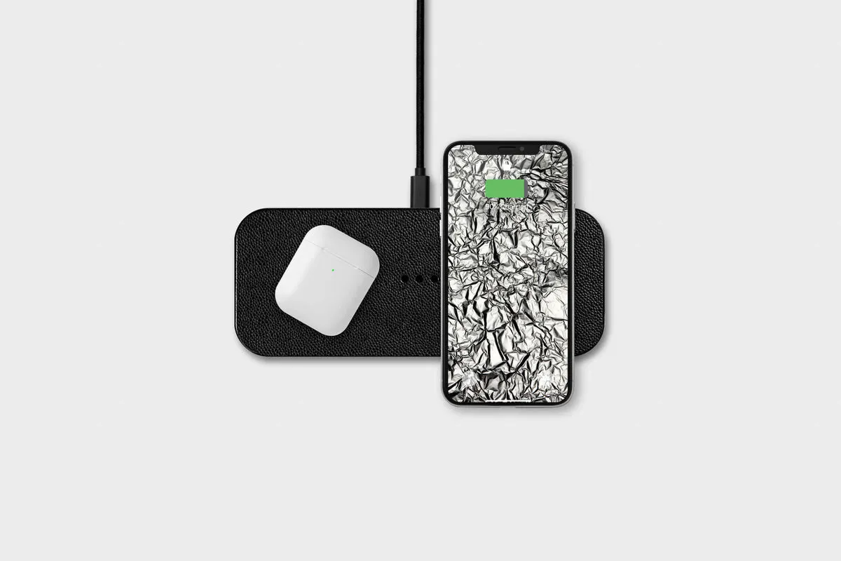 Courant Catch 2 Wireless Leather Charger in Black