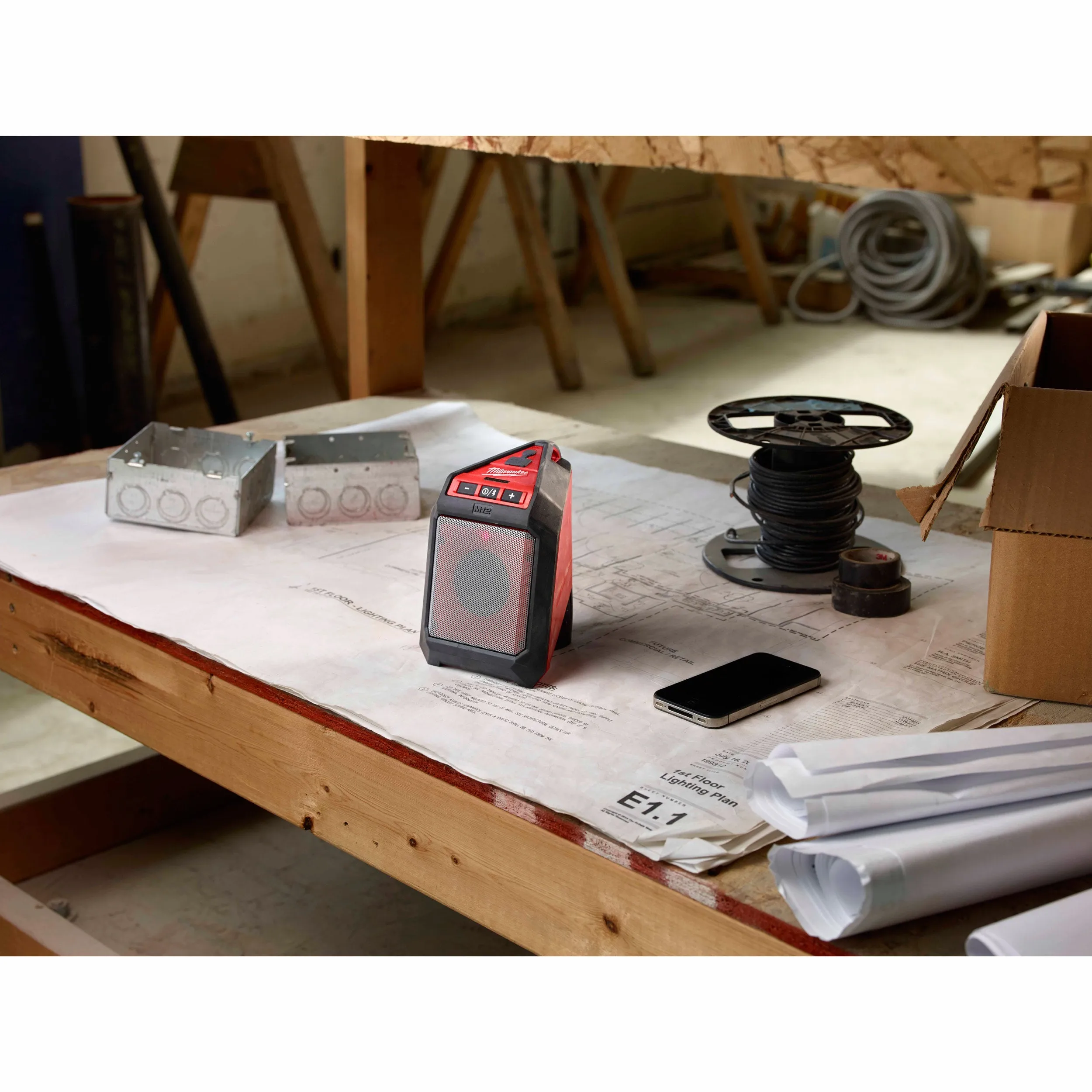 Milwaukee 2592-20 M12 Wireless Jobsite Speaker