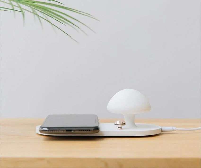 Mushroom USB Wireless Charging Night Light