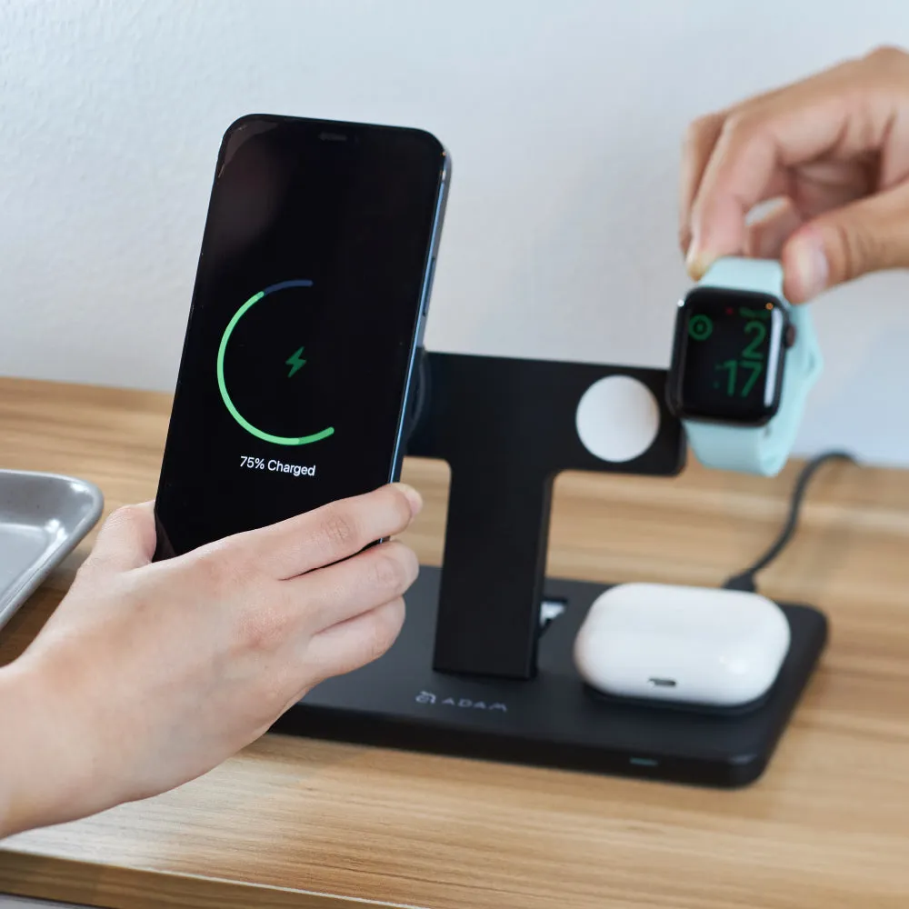 OMNIA M3 - Magnetic 3-in-1 Wireless Charging Station