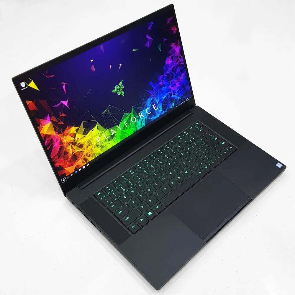 Razer Blade 15 (i7-8750H, GTX 1060 MQ, 16GB, 256GB SSD, 15-inch)