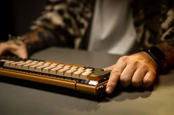 Shurikey Hanzo Keyboard