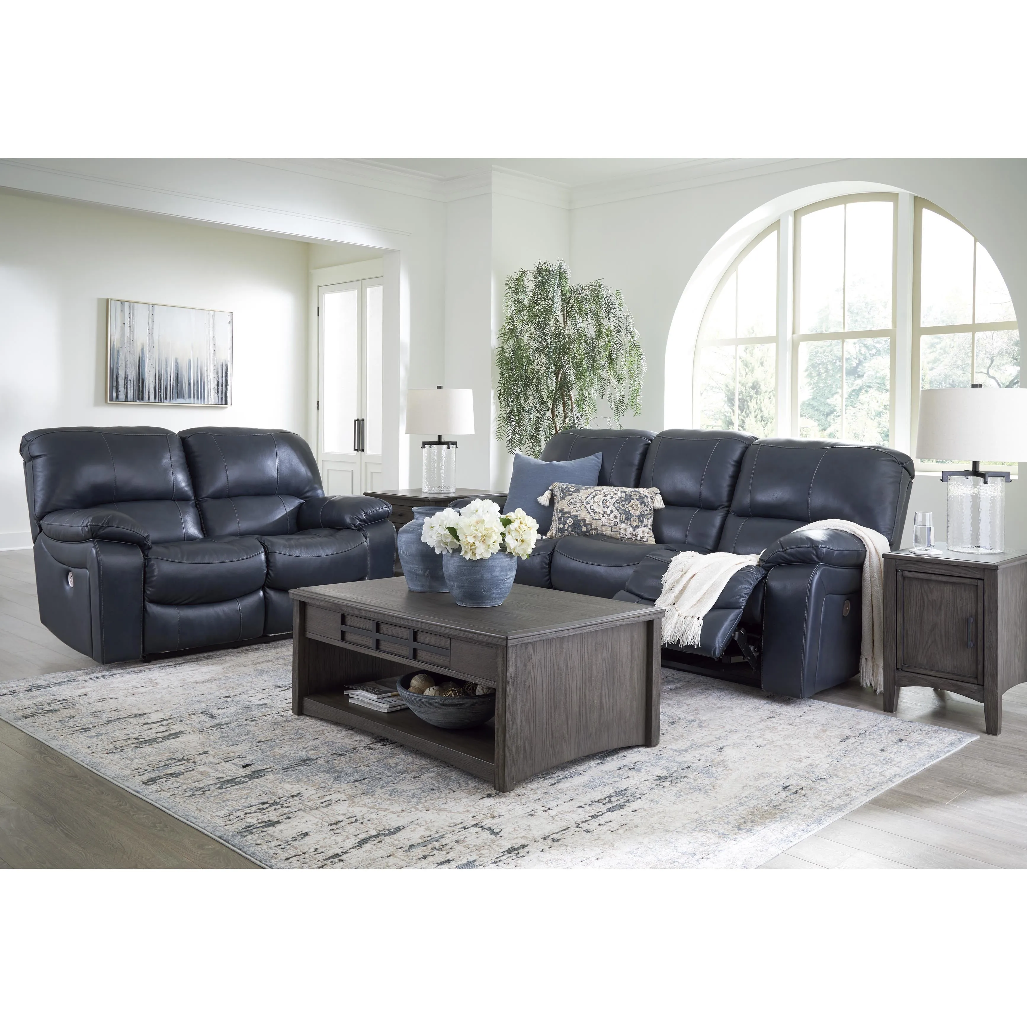 Signature Design by Ashley Leesworth Power Reclining Leather Match Loveseat U4380974