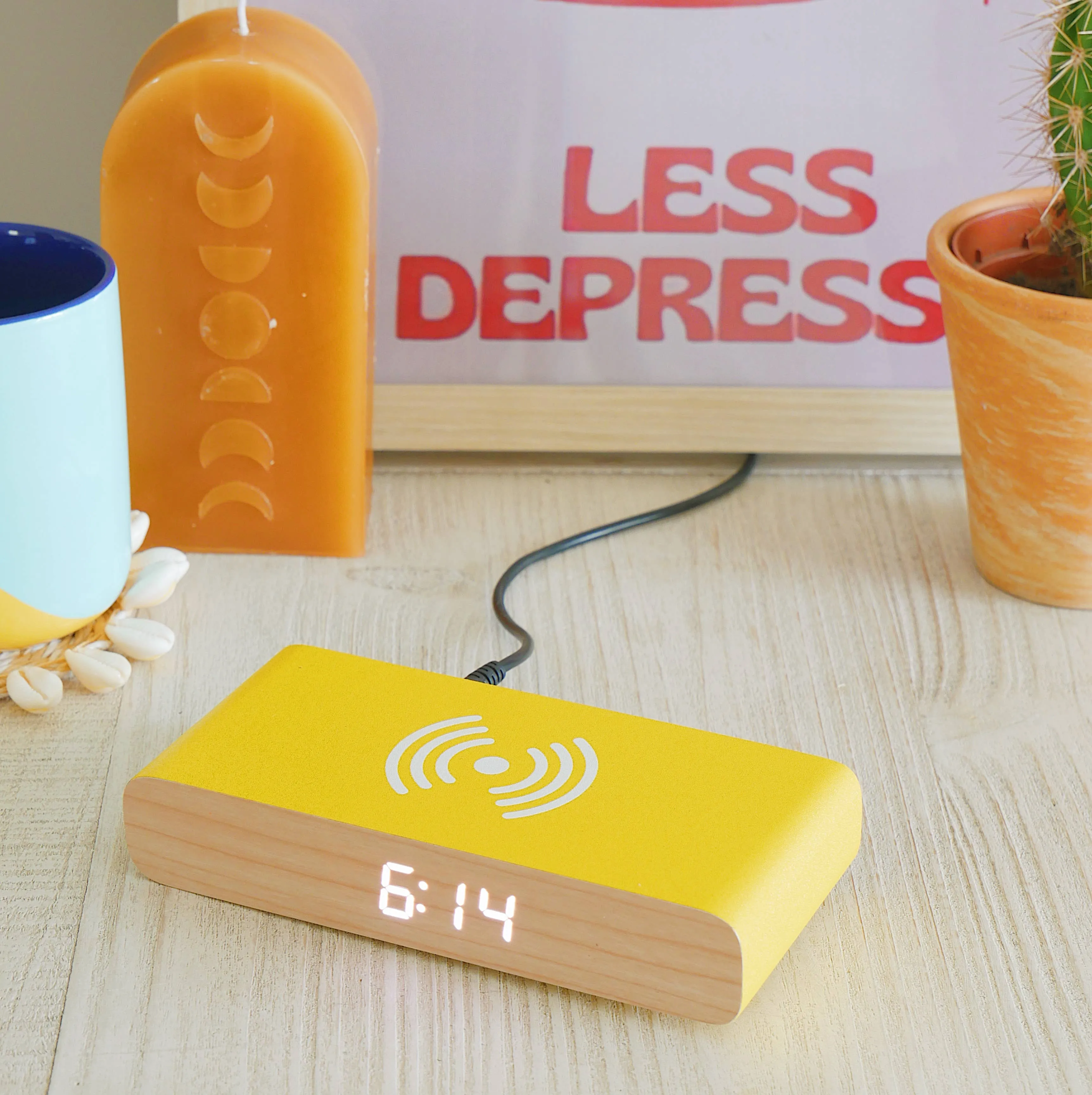 Steepletone Rise Charge - Wireless Charger & Alarm Clock: Purple