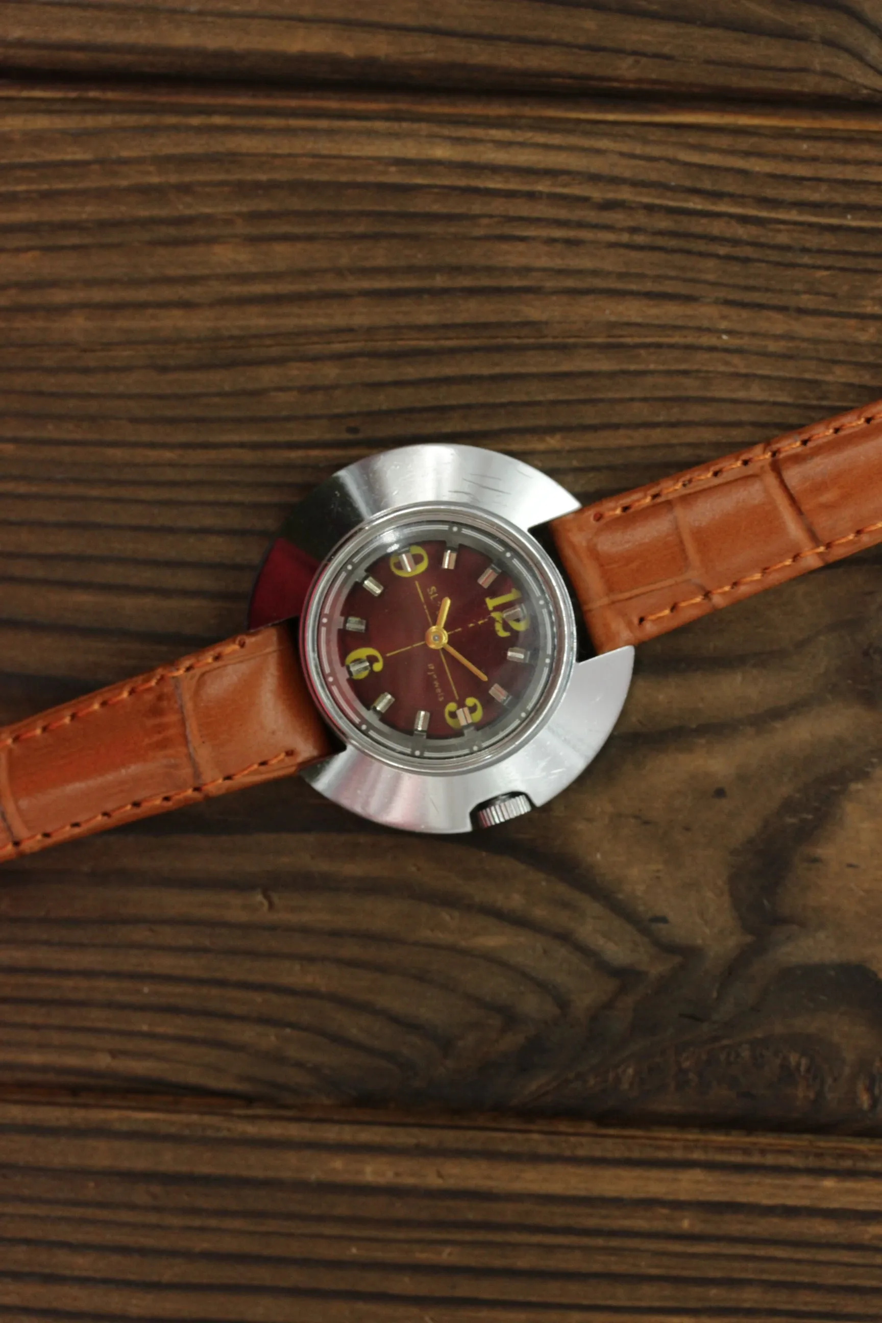 Vintage Soviet womens mechanical watch Slava UFO