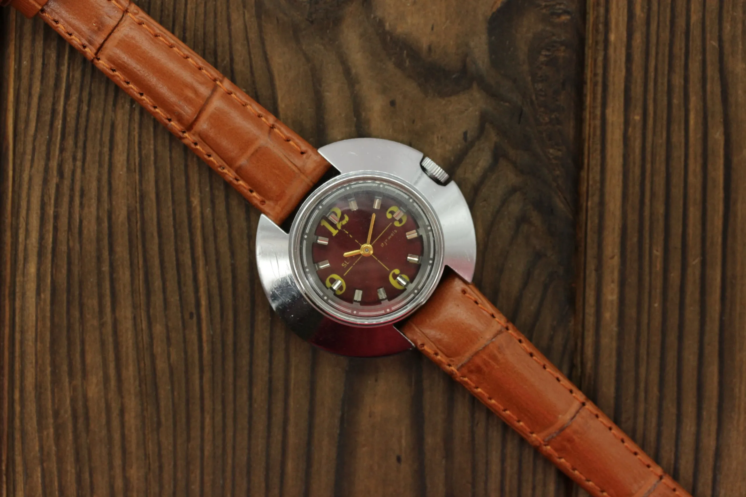 Vintage Soviet womens mechanical watch Slava UFO